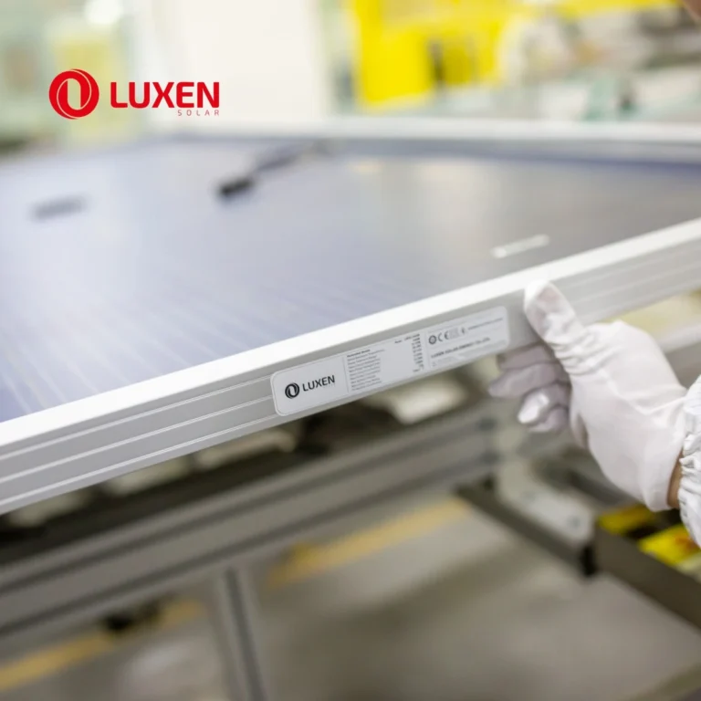 Grenzen überschreiten mit Luxen-Solarmodulen